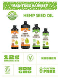 Aceite de cáñamo Manitoba Harvest vertido sobre ensalada para aderezo nutritivo.