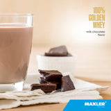 Maxler 100% Golden Whey, bote de porciones para medición precisa.