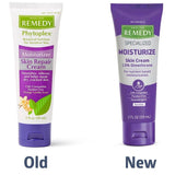 Aplicación diaria de Medline Remedy con fragancia suave para piel sensible y cómoda.