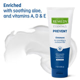 Con aloe y vitaminas A, D y E para nutrir la piel delicada