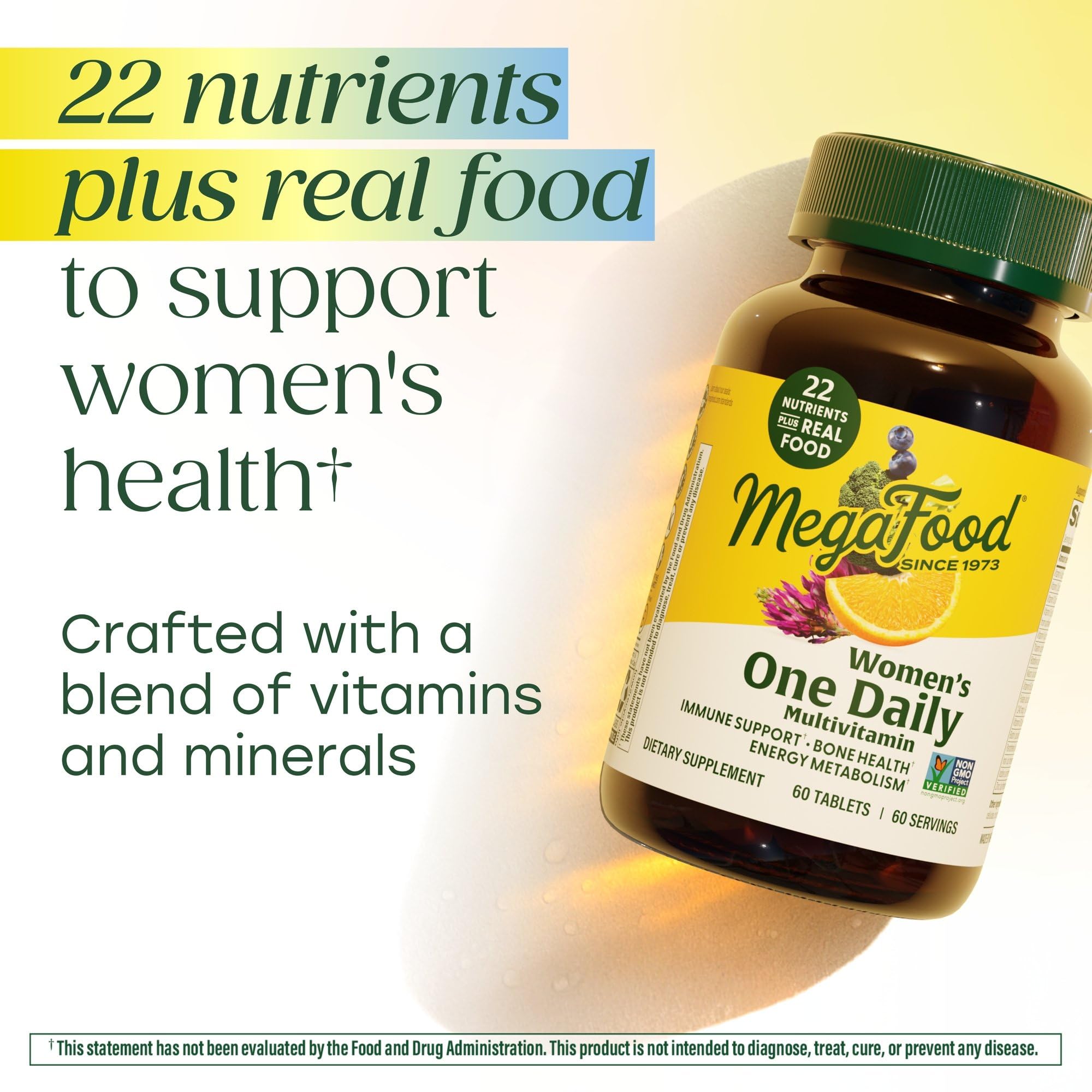 MegaFood Mujeres Uno al Día, tableta en mano, dosis diaria conveniente.