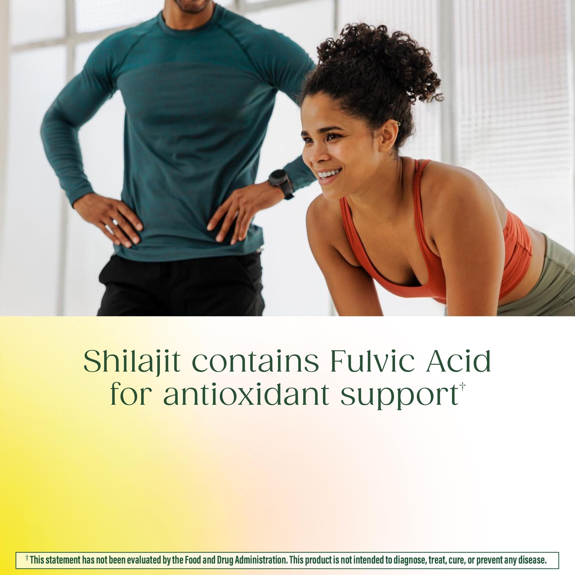 Botella de MegaFood Shilajit cerrada para uso diario
