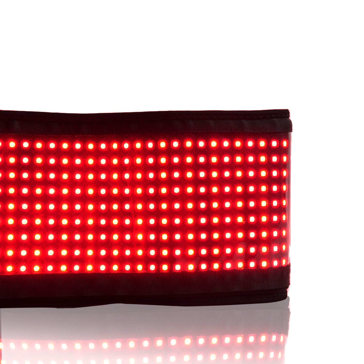 Megelin TheraLux LEDs en detalle para iluminación uniforme y potente.