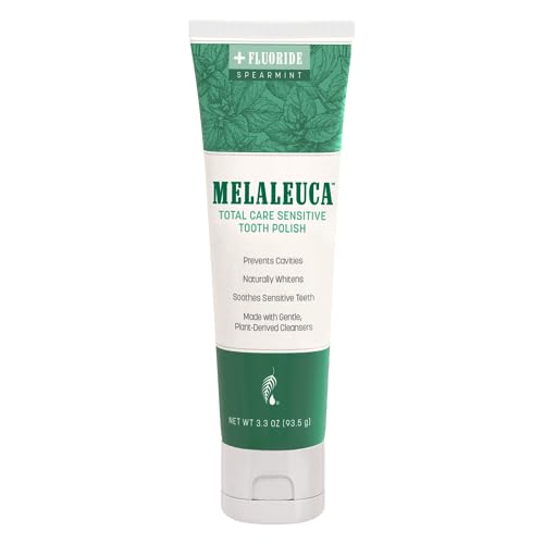 Pasta dental Melaleuca blanqueadora con menta fresca en tubo.