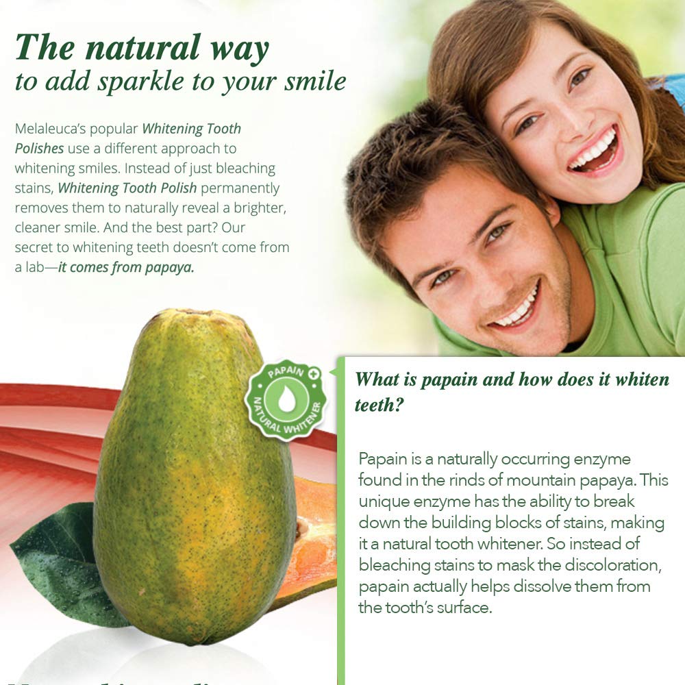 Primer plano de Melaleuca Whitening Tooth Polish en cepillado diario.