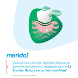 Meridol enjuague bucal halitosis 400 ml, vista lateral de la botella