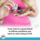 mEssentials Inner Calm frasco lateral aroma suave que promueve relajación