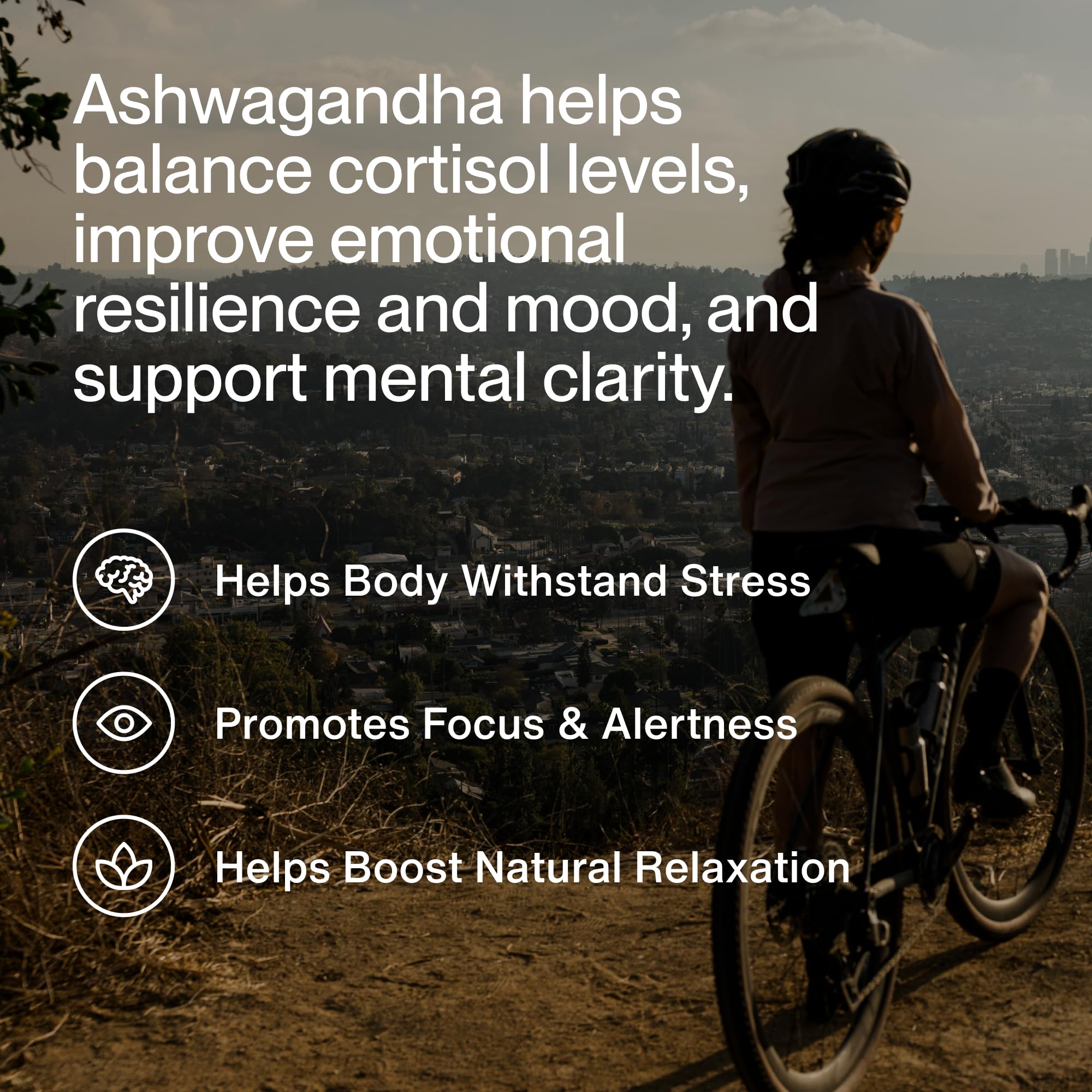 Momentous Ashwagandha etiqueta: información de ingredientes y certificaciones.