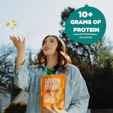 Textura proteica Moon Cheese Cheddar Believe It, experiencia crujiente y sabrosa.