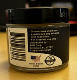Presentación de MRS. Hemp Salve en caja elegante.