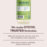 Ingredientes naturales como aloe vera y aceites para cuidar la piel