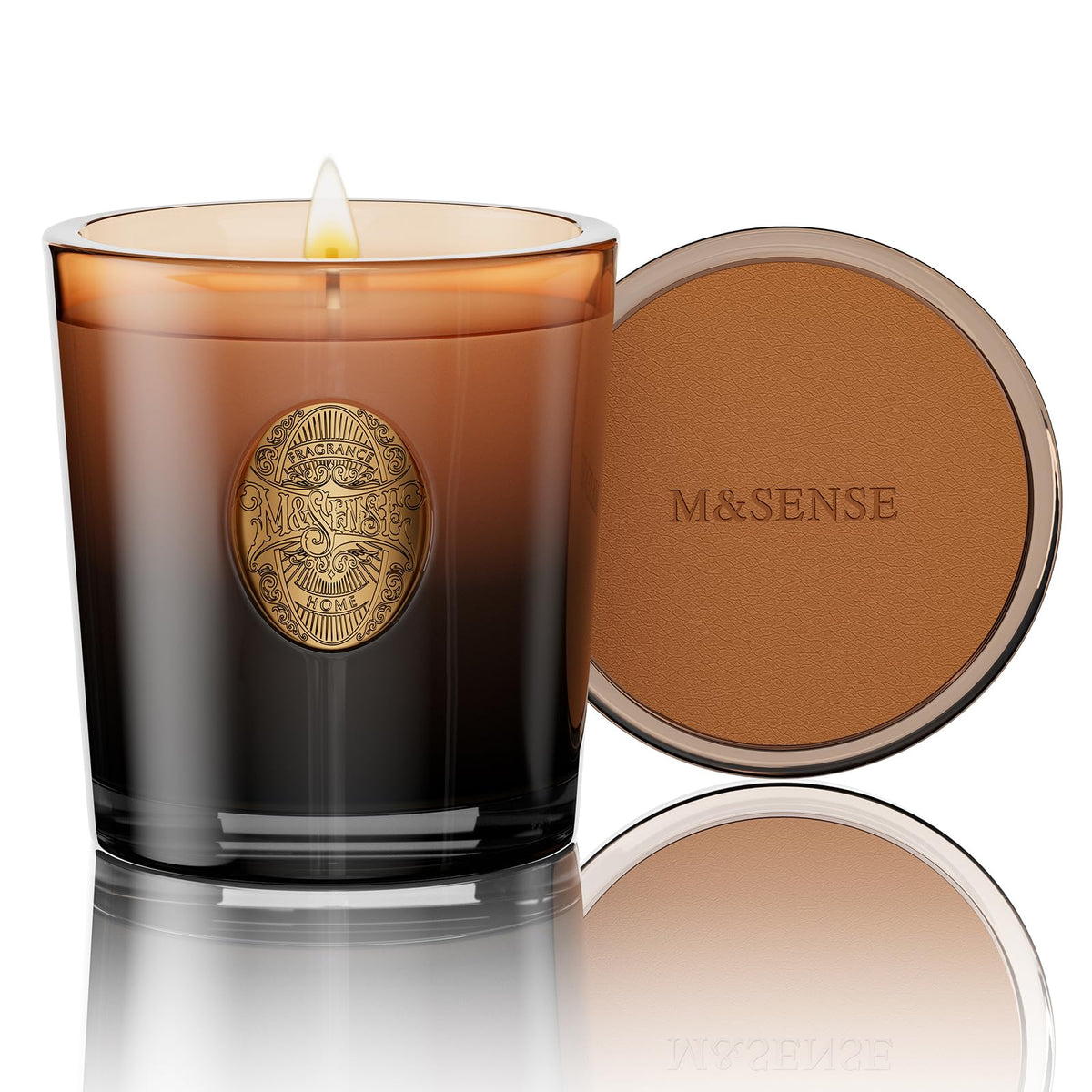 Vela M&SENSE de soja con caoba y sándalo para relajación nocturna.