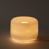 MUJI difusor ultrasonico blanco uso dormitorio para relajación y calma.