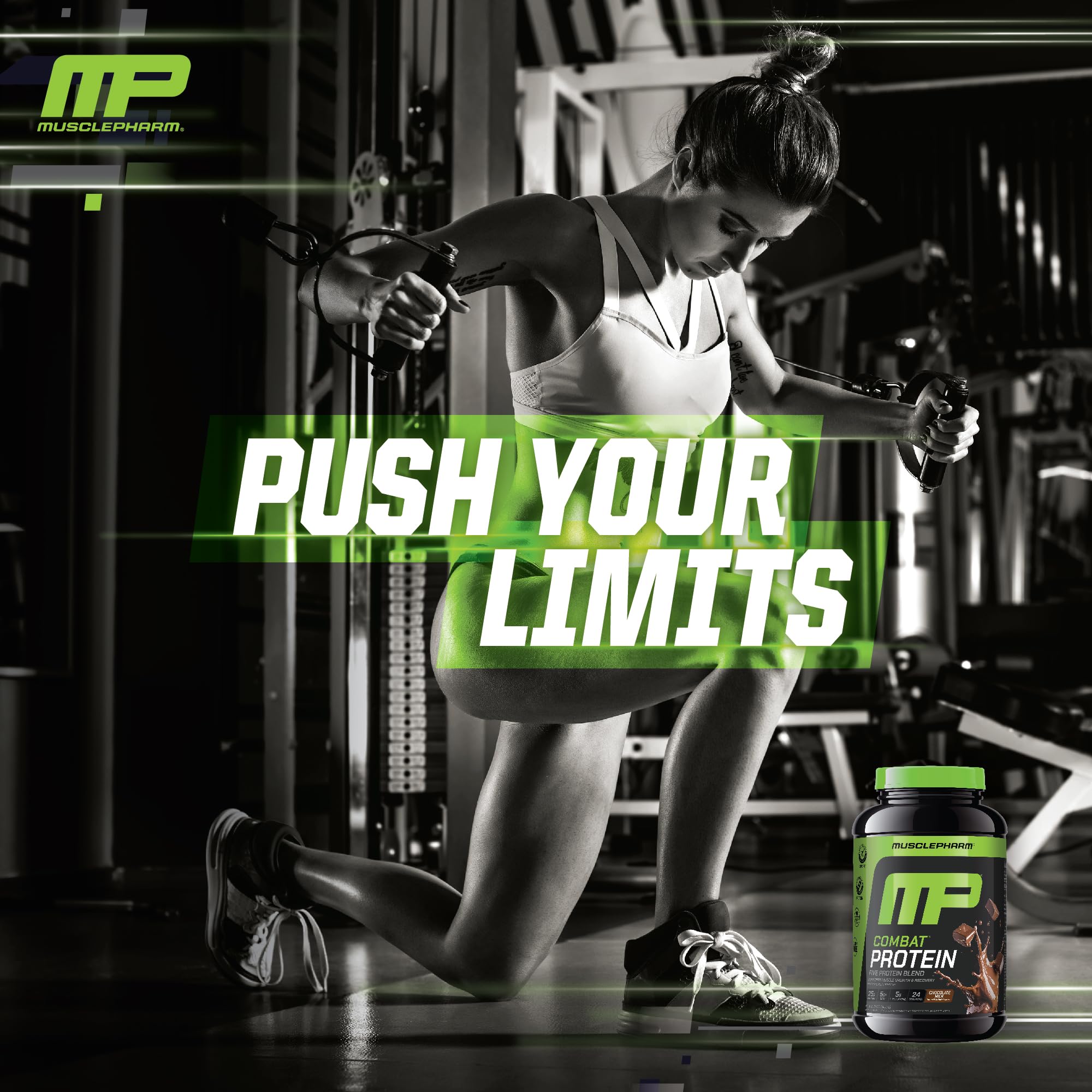 MusclePharm Combat Protein Chocolate Etiqueta del producto visible.
