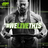 MusclePharm Combat Protein Cookies N Cream durante el entrenamiento, snack rápido de proteína