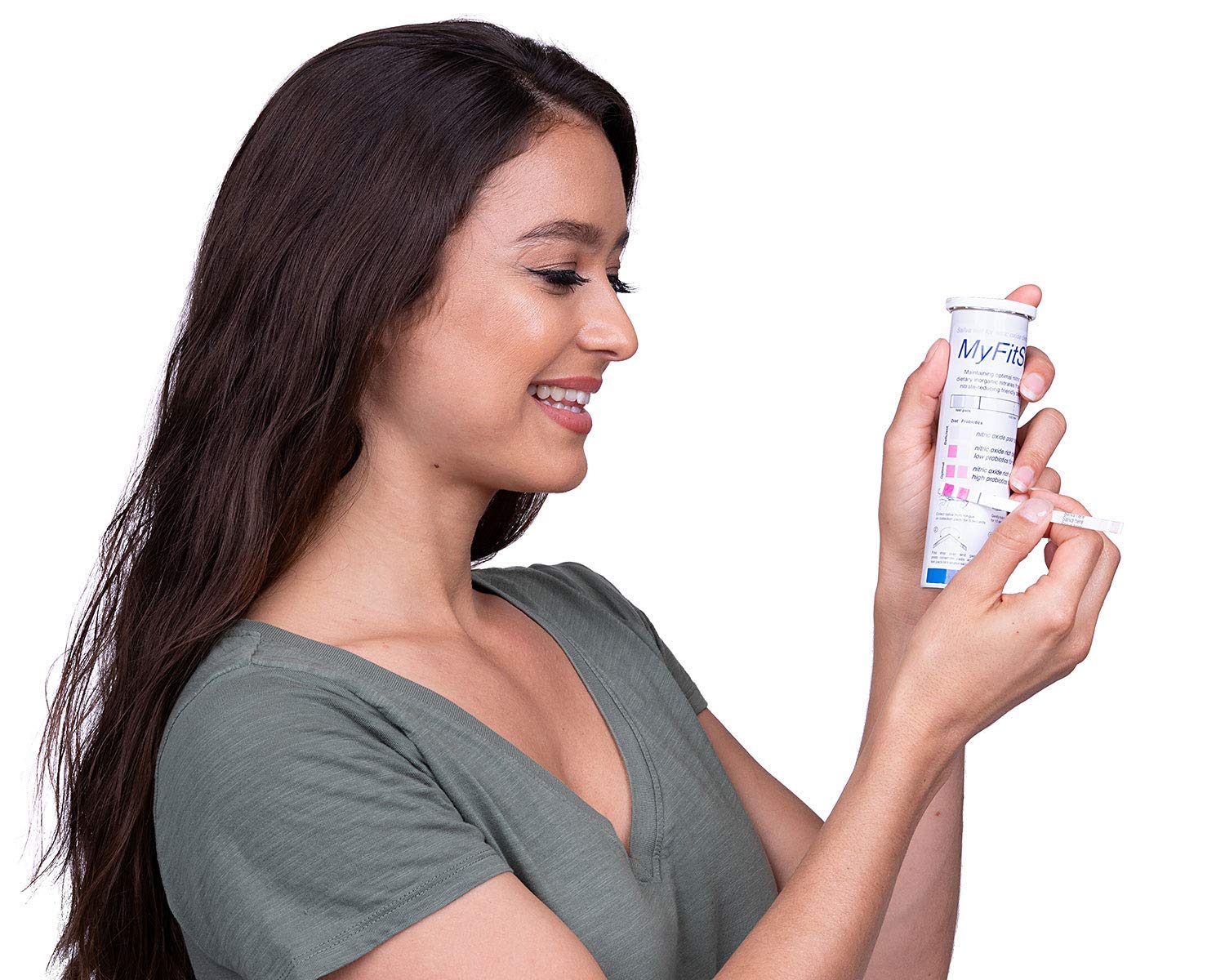 Uso diario de MyFitStrip para apoyar la salud dental.