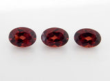 Garnet oval 5x7 mm de Myhealingworld, vista lateral, perfecto para diseños de anillos