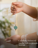 Pendulo Naribabu en aventurina para equilibrio de chakras y apertura emocional.