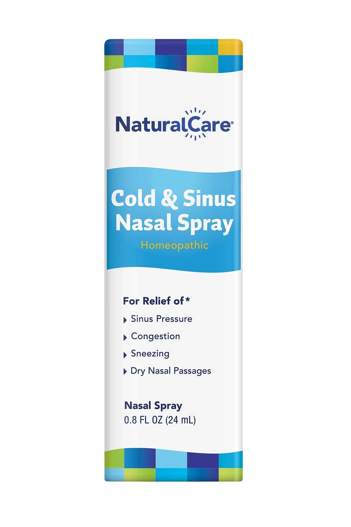 Natra-Bio NaturalCare usuario aplicando aerosol nasal con facilidad