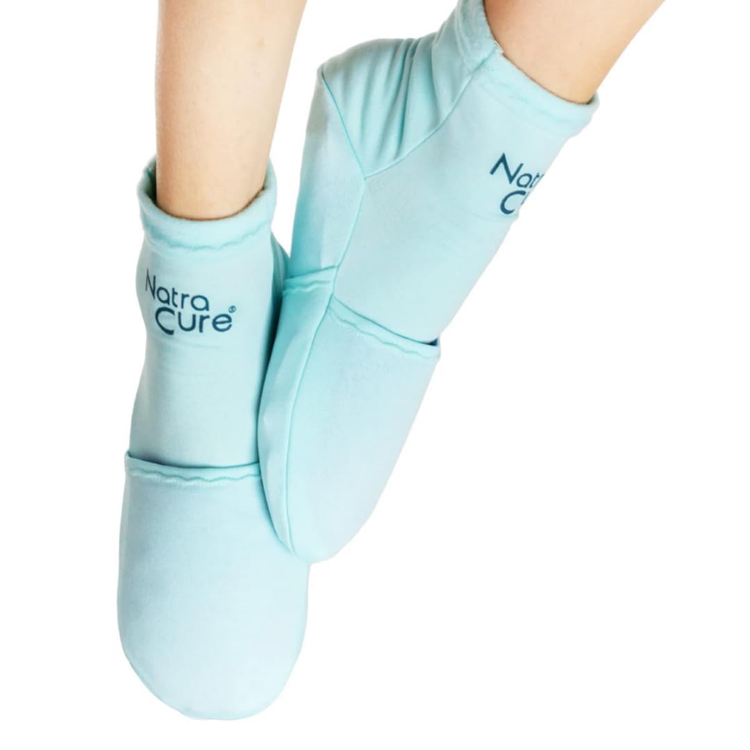 Detalle del gel frío en calcetines NatraCure para enfriamiento localizado.