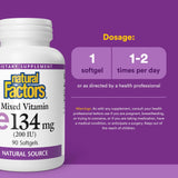 Natural Factors Etiqueta de Vitamina E con información clara.