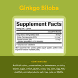 Manos sosteniendo la botella de HerbalFactors Ginkgo Biloba para uso diario.