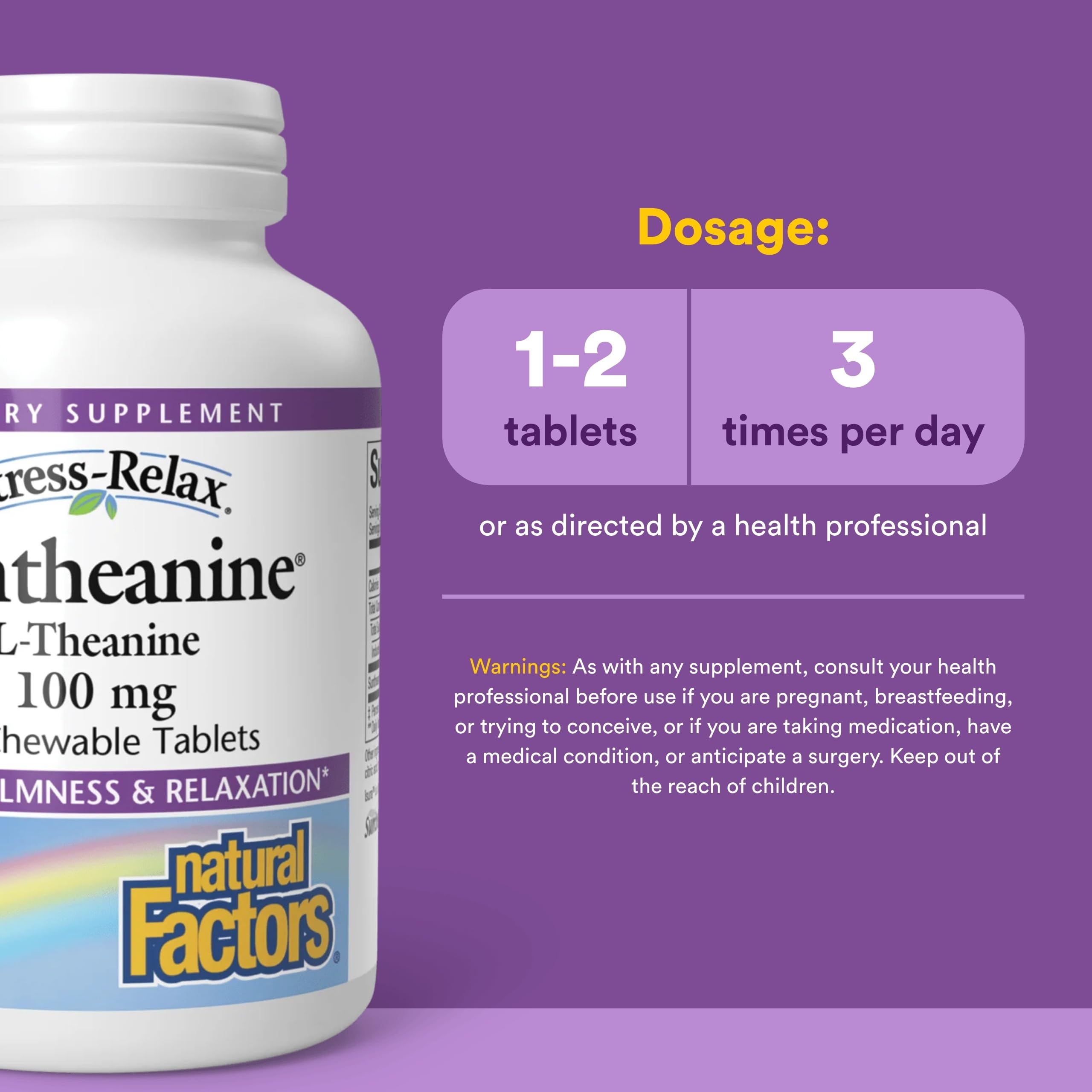 Persona abre el envase de Suntheanine para tomar calma rápida.