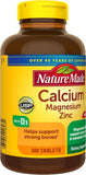 Nature Made calcio-magnesio-zinc con vitamina D, etiqueta clara para referencia de dosis.