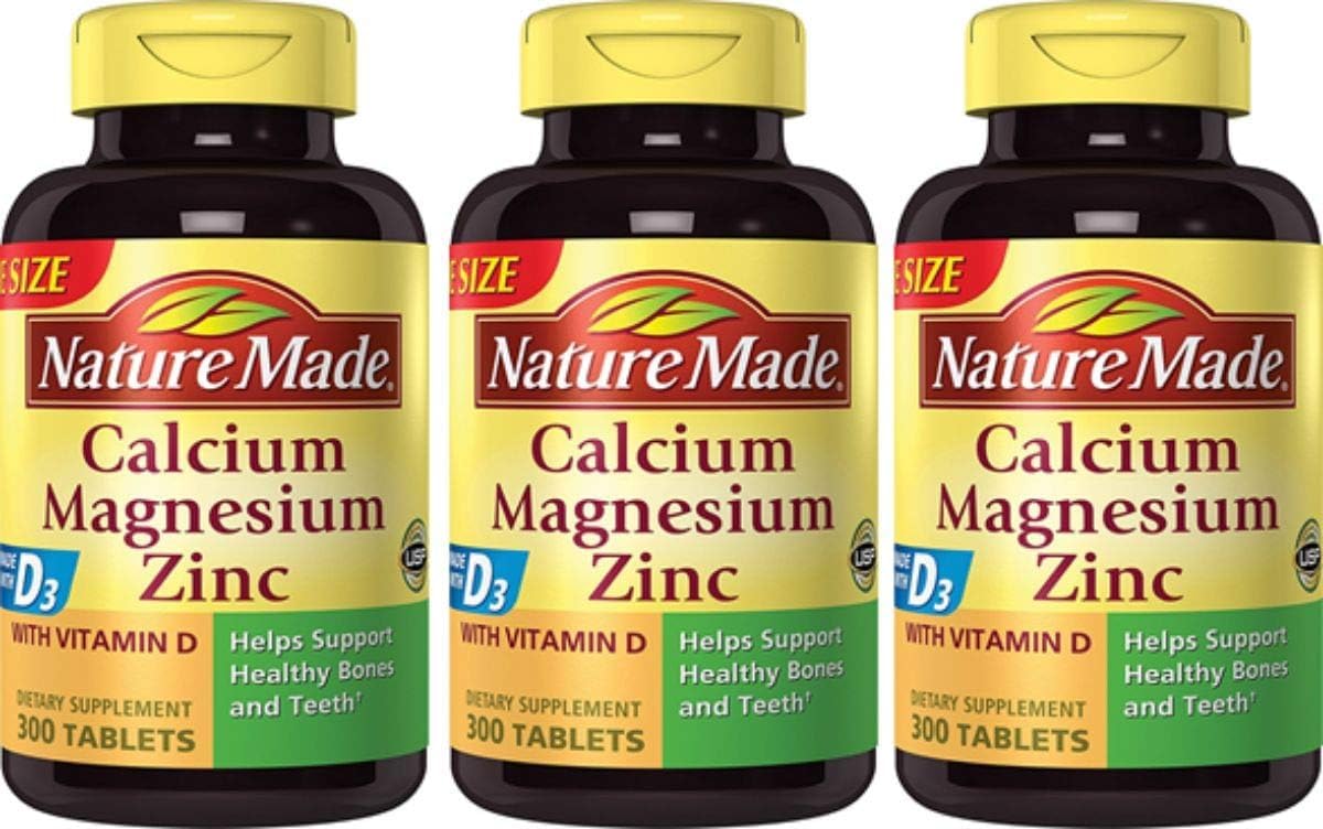 Nature Made calcio-magnesio-zinc con vitamina D, tabletas y botella para uso diario.
