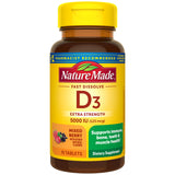 Nature Made Vitamina D3 5000 UI, tableta de disolución rápida con aroma a frutos rojos.