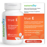 NatureCity True-E frasco con cápsulas blandas para uso diario y antioxidante natural.