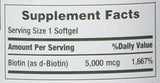 Nature's Bounty Biotin 5000 mcg, tableta bucal con sabor fresa para uso cómodo.