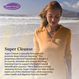 Nature's Secret Super Cleanse tabletas en empaque compacto, fáciles de tragar para uso diario