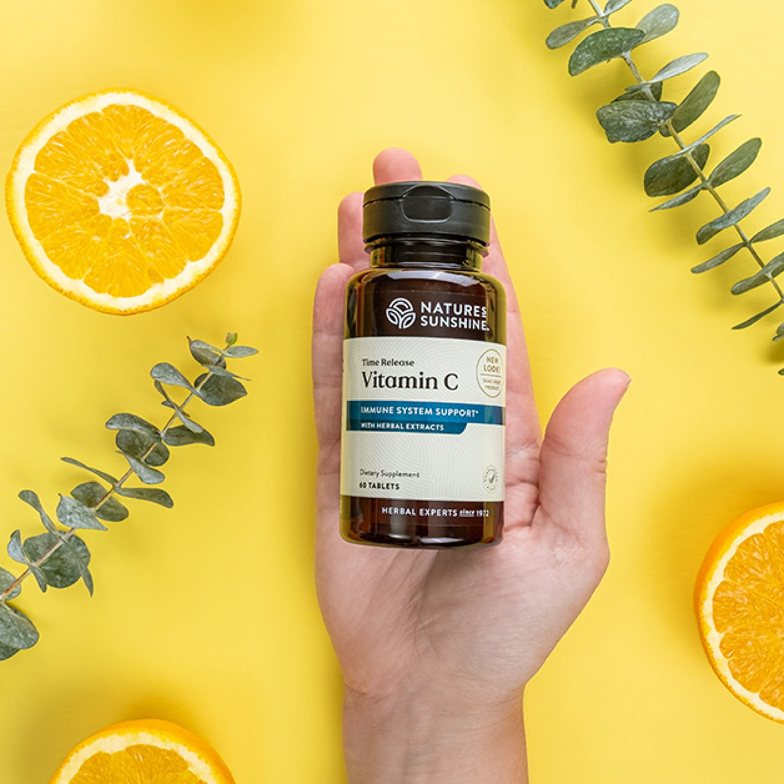 Caja de Vitamina C Nature's Sunshine 1000 mg con 120 tabletas para ingesta diaria.