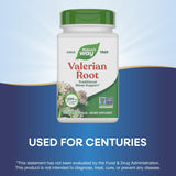 Nature's Way Valerian Root, ambiente de dormitorio relajante con aroma suave.