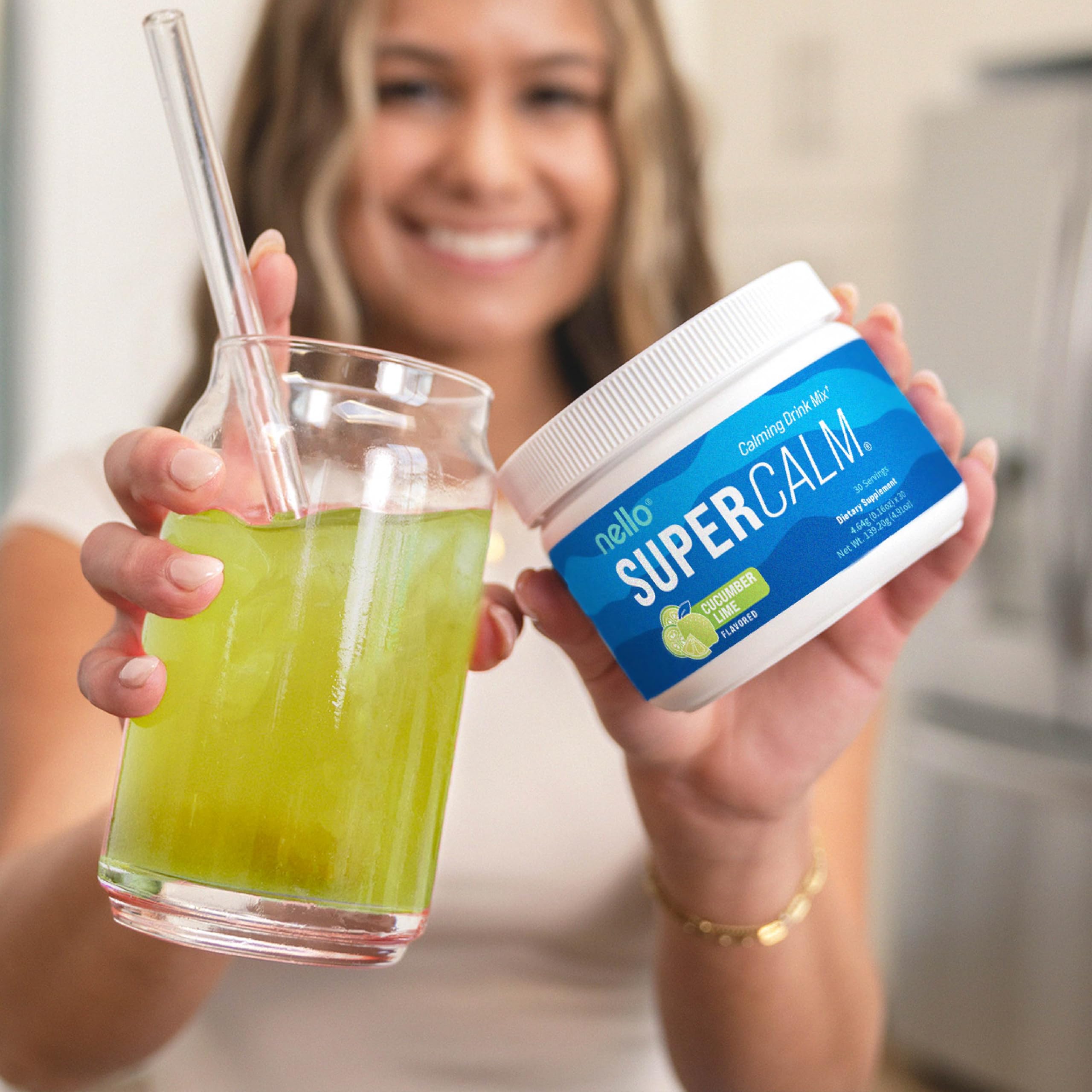 Nello SuperCalm se prepara con agua fría para una bebida refrescante.