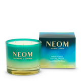 NEOM Perfect Peace: vela de 3 mechas en empaque elegante para regalo.