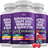 NEW AGE resveratrol y berberina: cápsulas en botella para uso diario.
