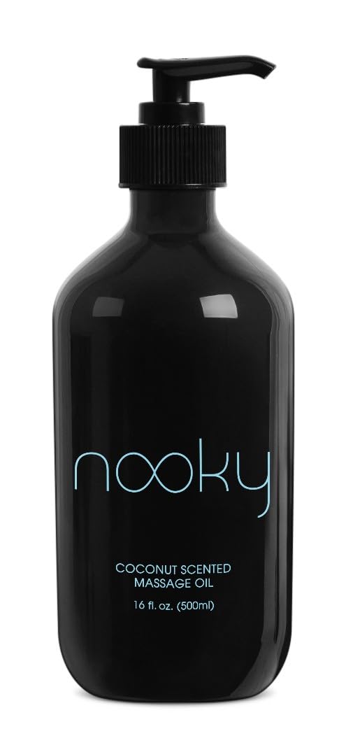 Nooky masaje en pareja con coco, favoreciendo una experiencia relajante.
