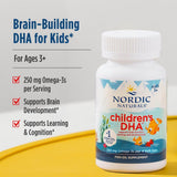 Nordic Naturals DHA para niños, sabor fresa, gomitas masticables para consumo diario.