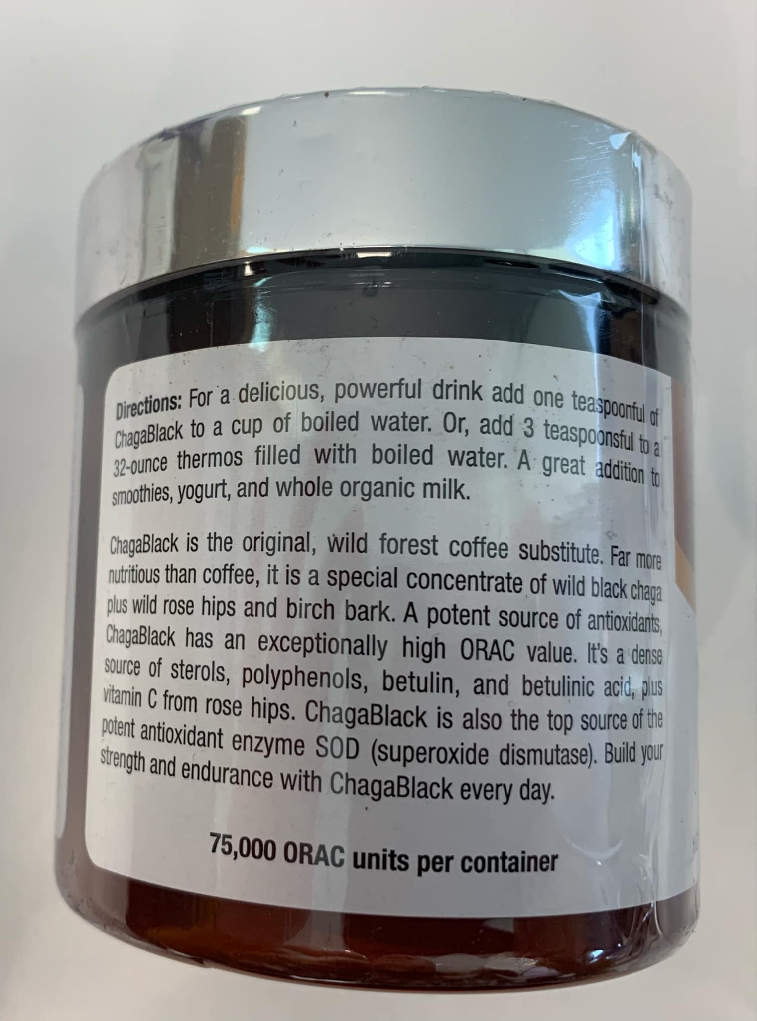 Chaga Tea con trozos-de-chaga preparado en minutos