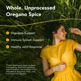 Oregamax, cápsulas visibles, apoyo potencial al sistema inmunitario y digestivo.