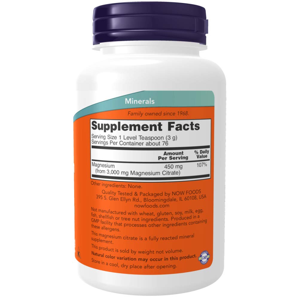 NOW Foods Magnesio Citrato medición en cucharita para dosis precisas.