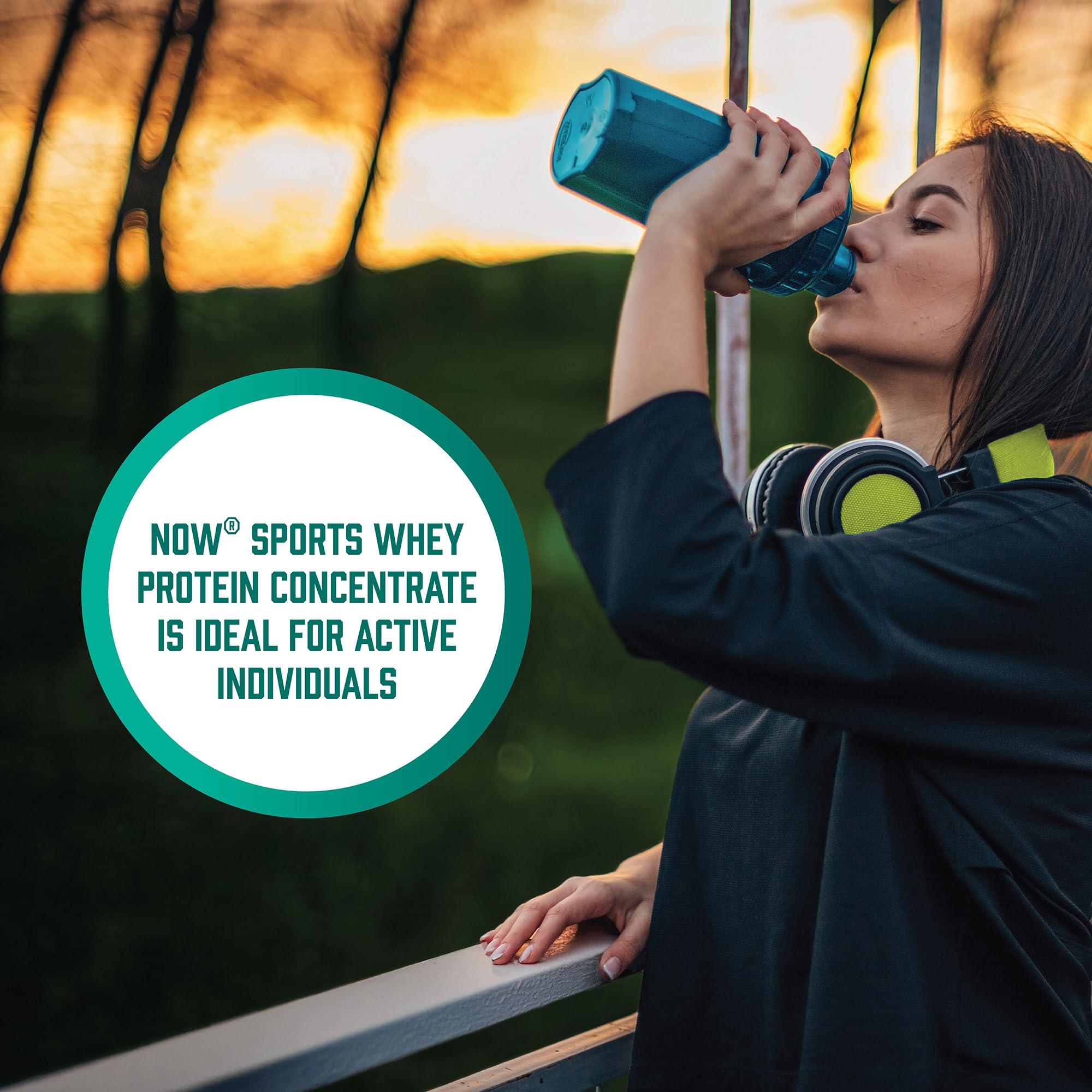 NOW Foods Whey Protein Concentrate: mezcla suave en bebidas y horneados.