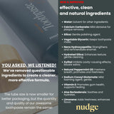 Pasta dental Nudge muestra 10% nano-hidroxiapatita para cuidado suave.