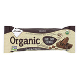 Barra NuGO de nutrición orgánica con chocolate doble oscuro, snack proteico sin gluten.