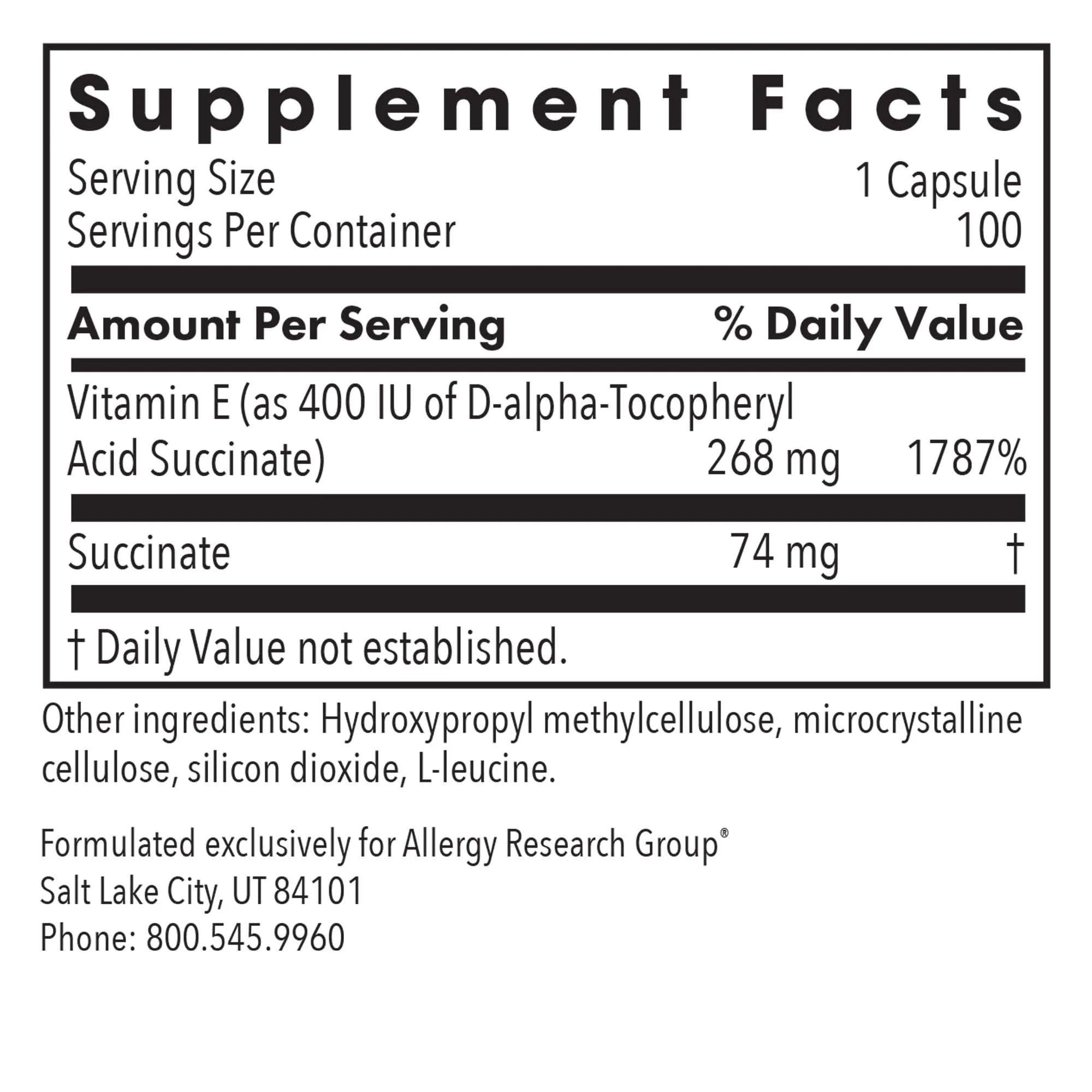 Nutricology succinato de vitamina E, detalle de la cápsula.