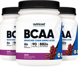 Nutricost BCAA en polvo de uva mezcla suave en vaso.