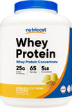 Nutricost proteina de suero piña en bote para batidos