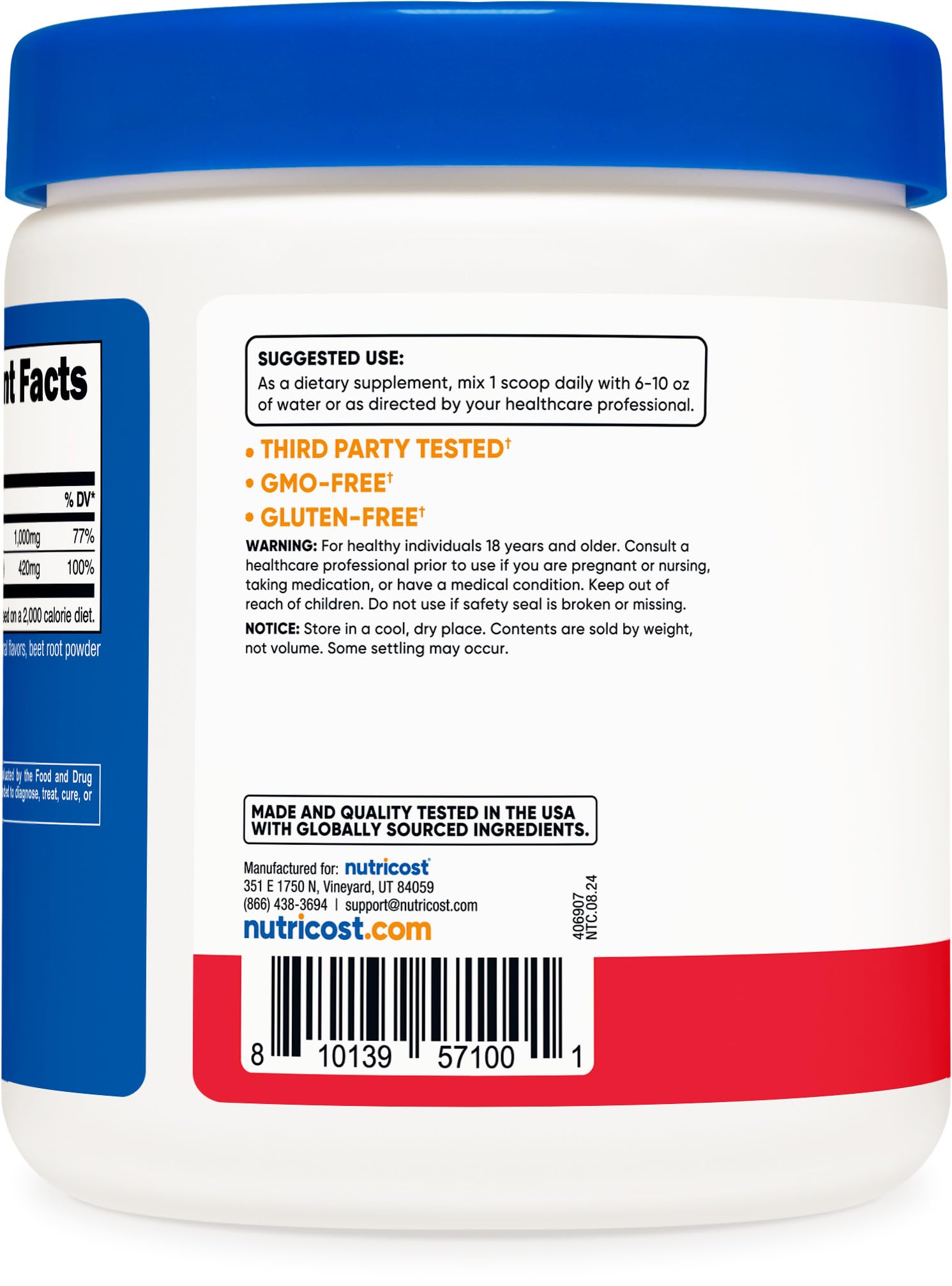 Nutricost Calcium Magnesium Powder, sirviendo en vaso, complemento para una dieta balanceada.